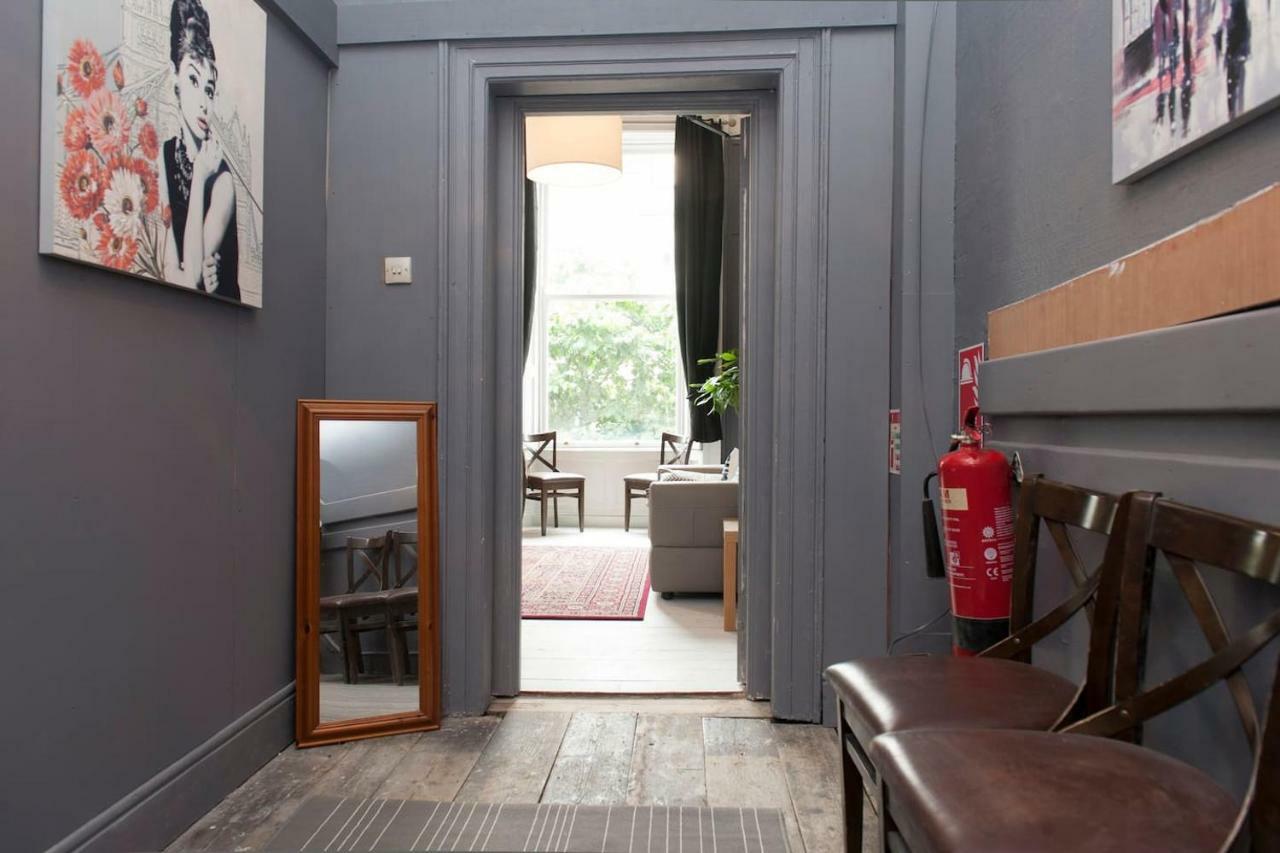 Georgian Grand Apartment Dublin Bagian luar foto