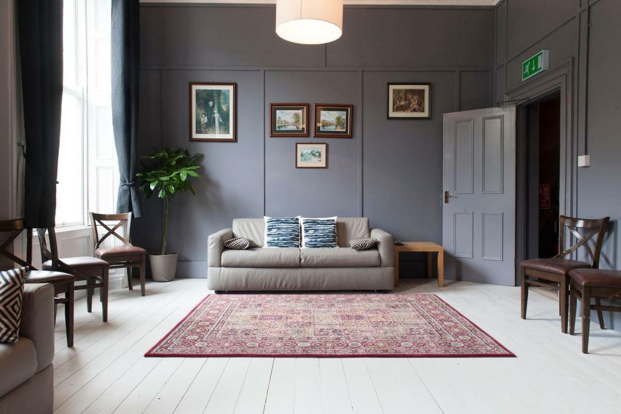 Georgian Grand Apartment Dublin Bagian luar foto